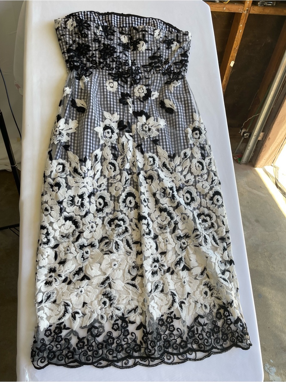 Sam Edelman Black and White Strapless Floral Lace Dress - Picture 6 of 13